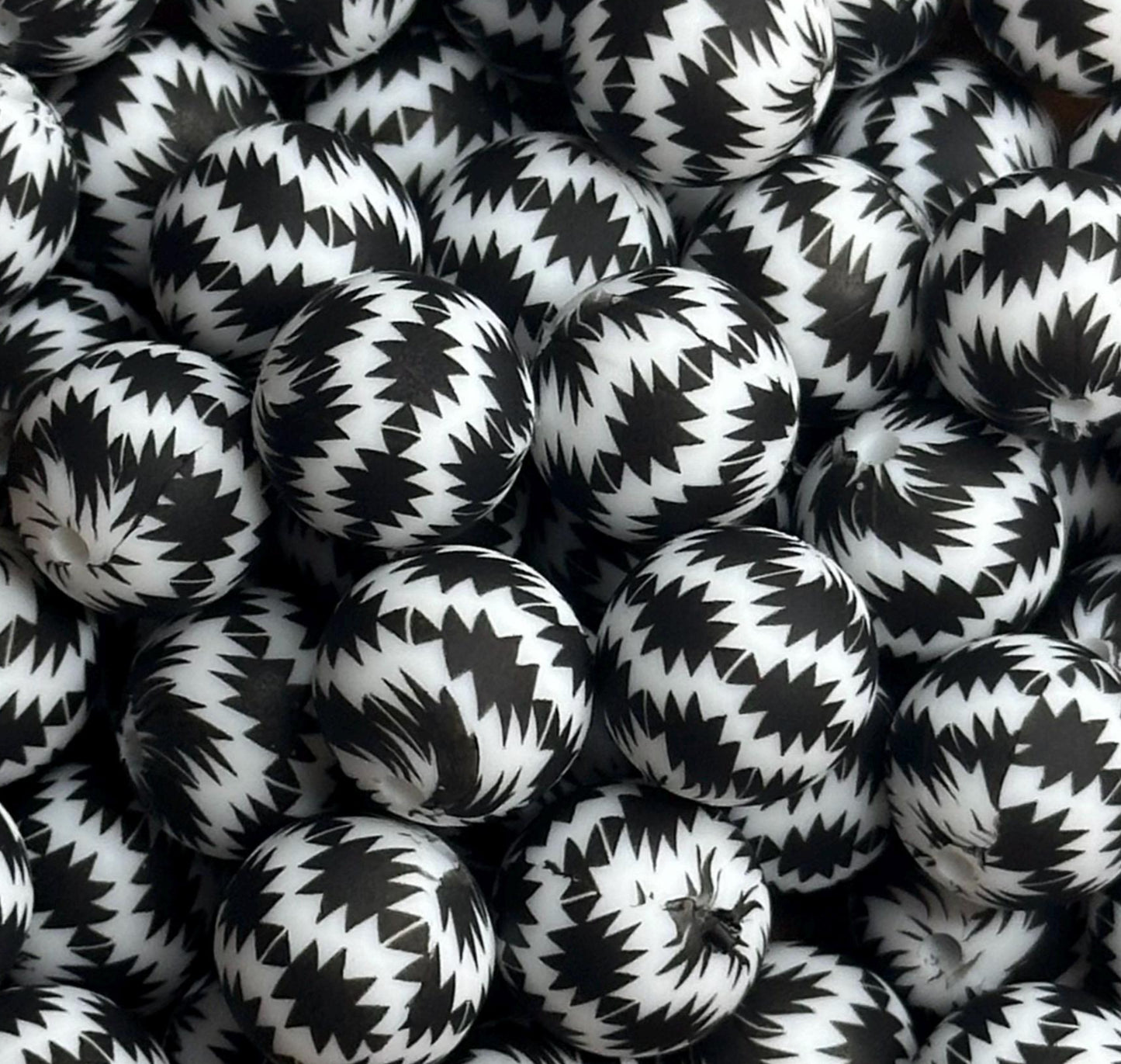 Aztec 15mm Round Printed Silicone Beads