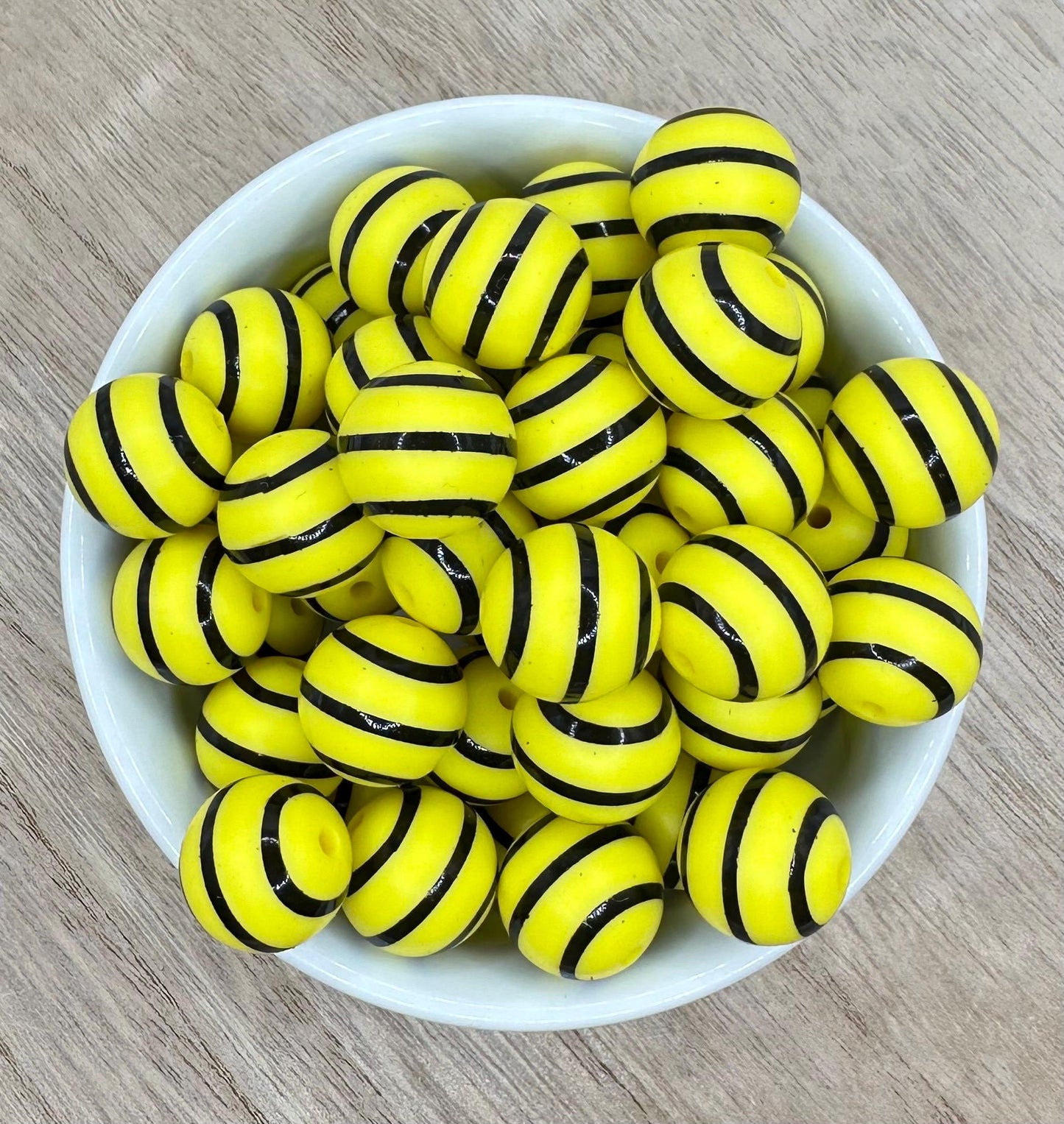 Bee Black and Yellow 15mm Round Printed Silicone Beads