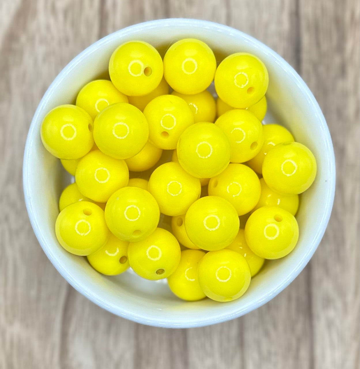 Yellow Liquid Gloss 15mm Round Silicone Beads