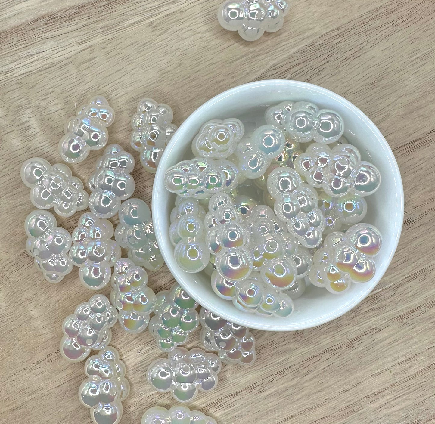 Acrylic Cloud Bead UV
