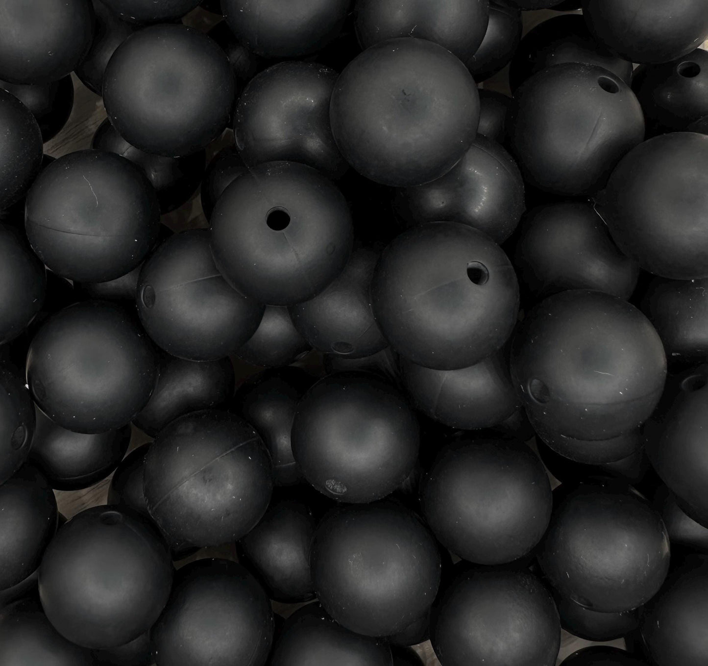 Black Solid 15mm Round Silicone Beads