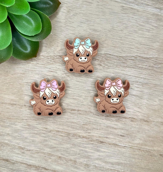Cow with Bow Silicone Focal Beads