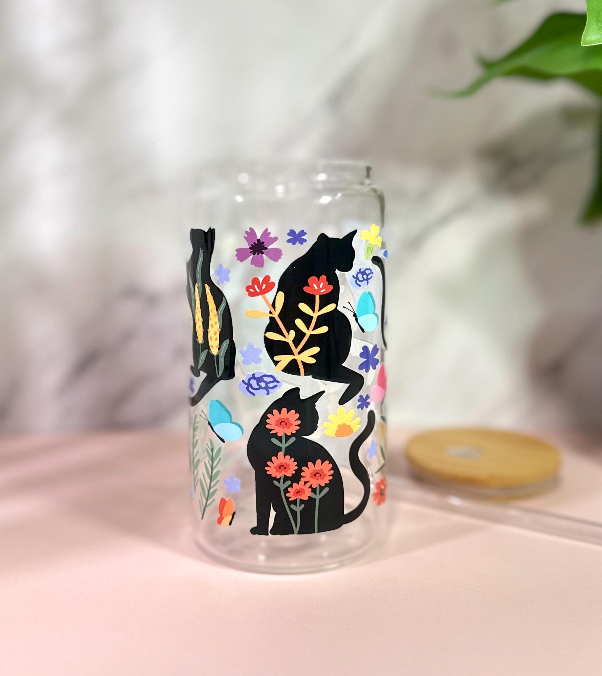 Black Cats and Flowers • Glass Can Cup 16oz