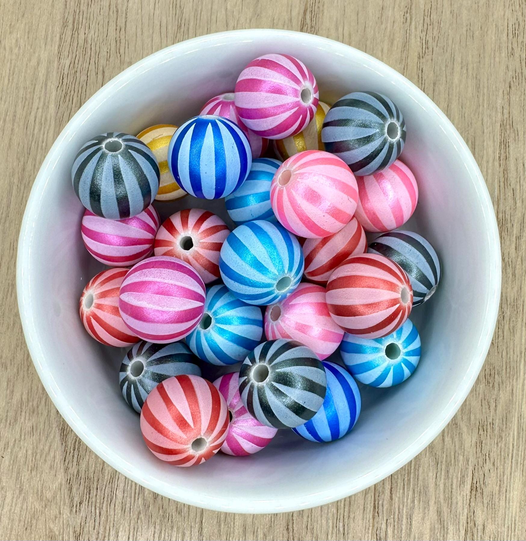 Matte Stripes 16mm | 10pcs Mixed Colors Round Acrylic Beads